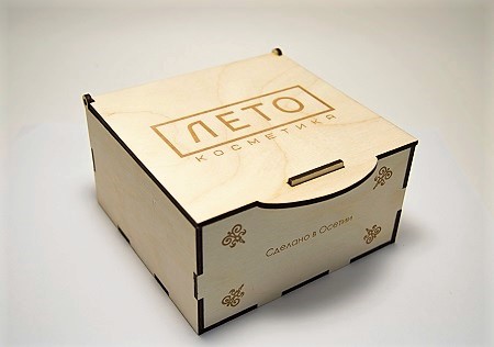 Gift box wood