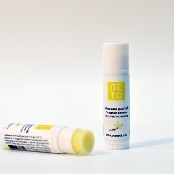 Nutrition and care Lip balm "Sweet vanilla" 